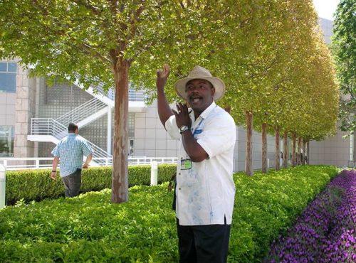 Let Me Tell You a Story: Docent Tours That Entertain and Educate