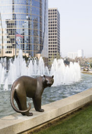 In This Unusual Exhibition, Sculpture Is Best Viewed by Car