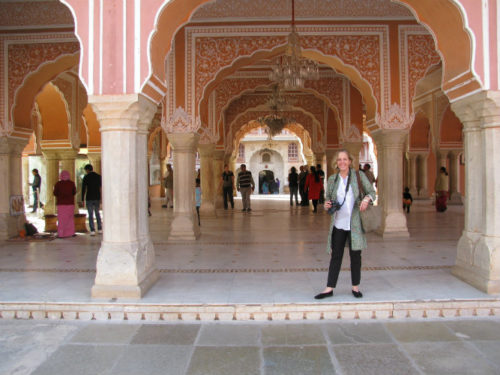 PODCAST: Sarah McPhee – Postcard from India 1