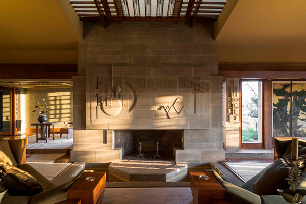 sculptura de beton a lui Frank Lloyd Wright. Fotografie: jwpictures.com