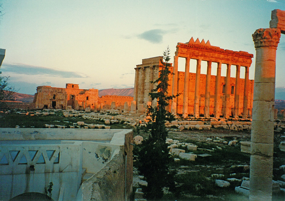 View of the Temple of Bel and the Gate (the Bab)