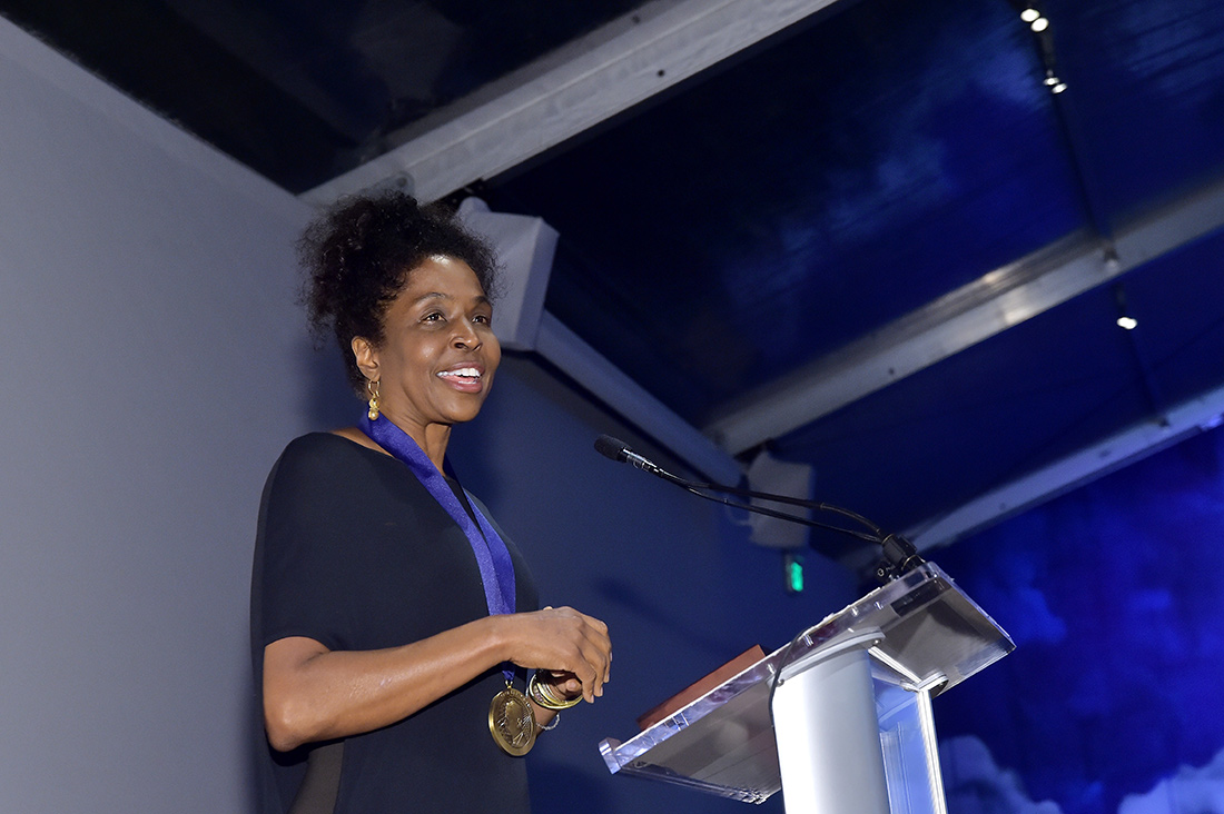 Lorna Simpson on stage after receiving the Getty Medal