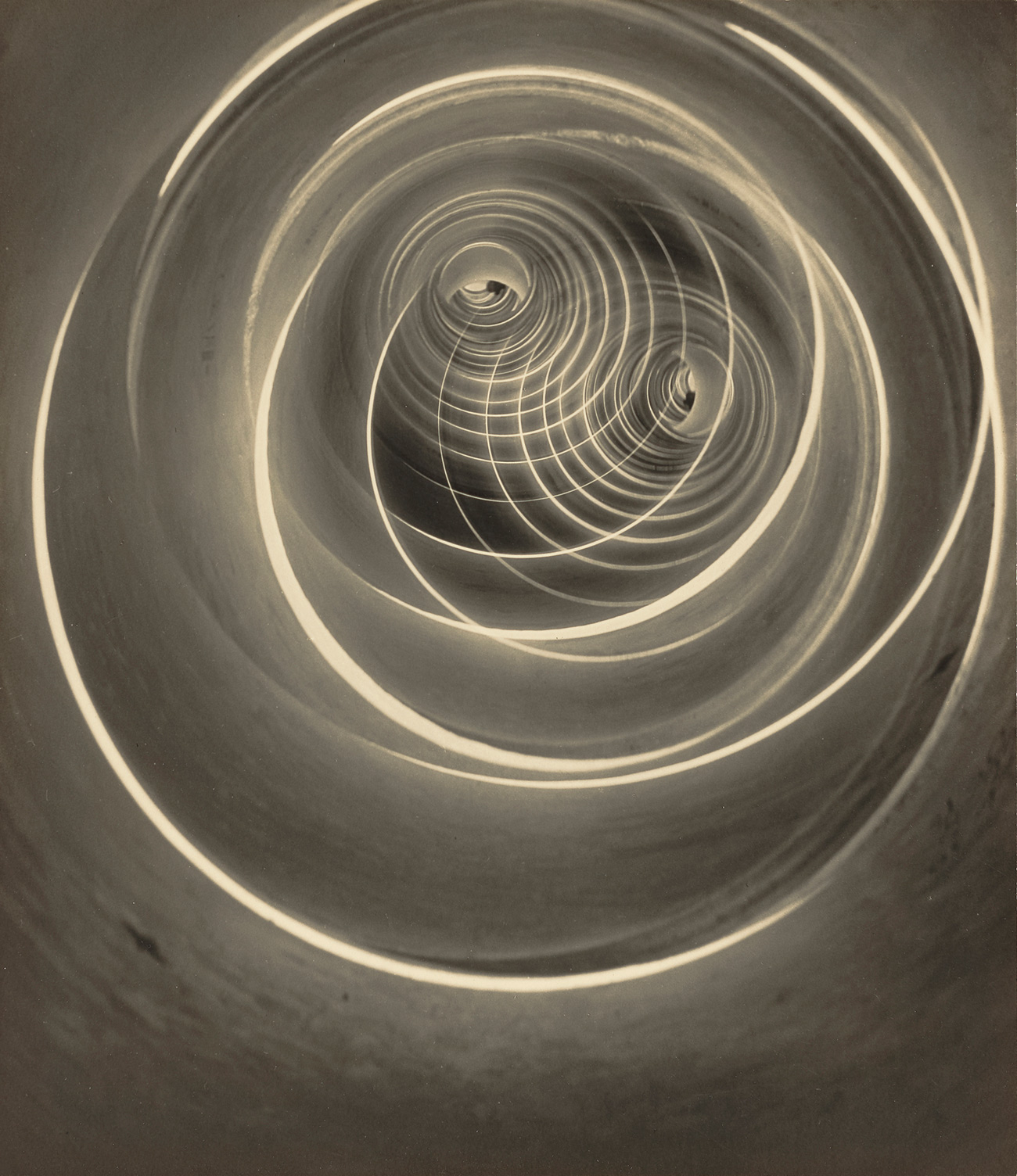 Abstract photo of concentric and overlapping circles of light