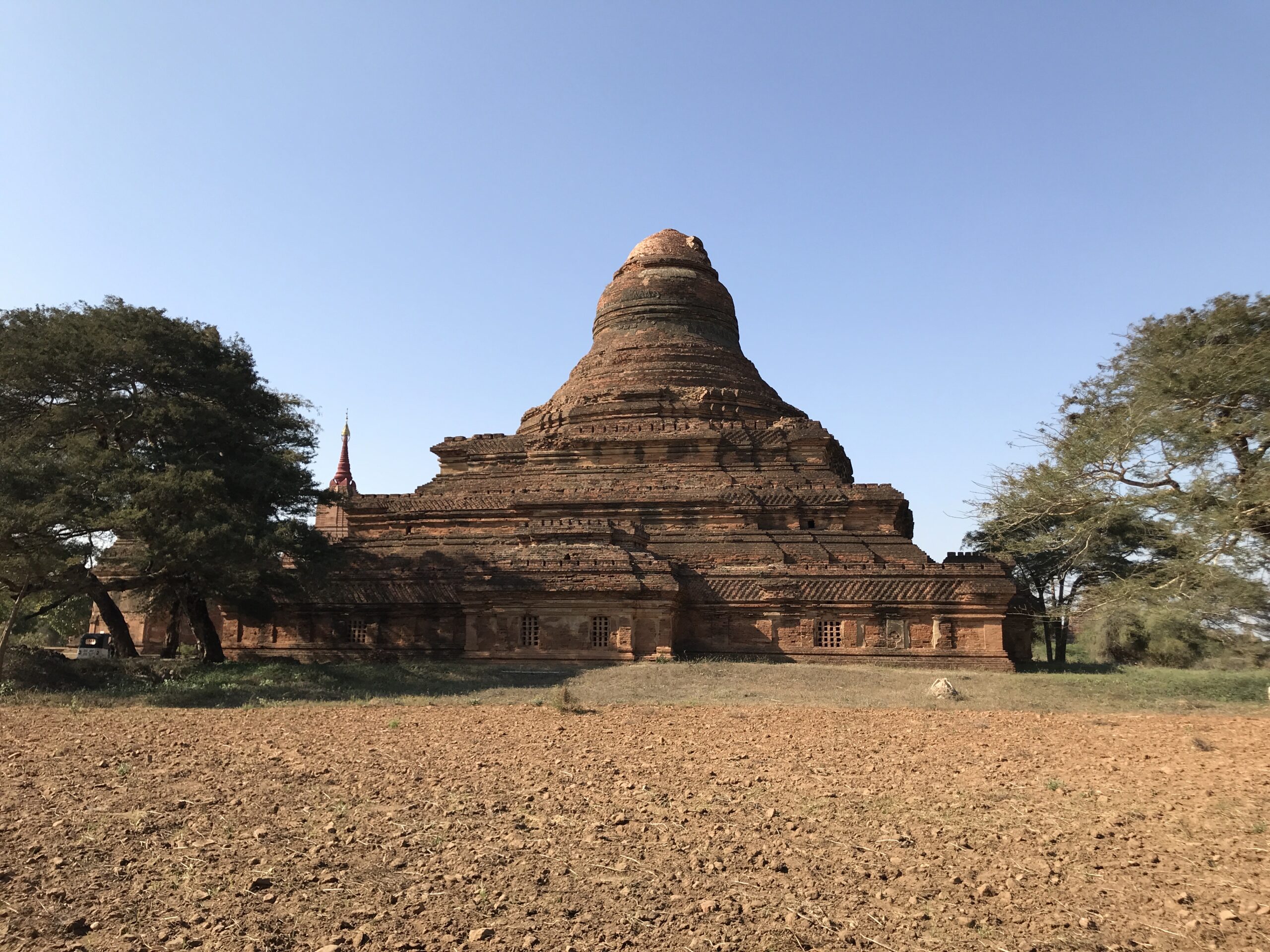 The pagoda of Min-pya-gu is believed to date from the early period of Bagan, around the late 11th century. The pagoda’s interior is richly adorned with wall paintings and the inner galleries are lined with over 50 statues of the Buddha. It is one of the four prototype buildings identified by the Getty Conservation Institute for dedicated research and conservation. Photo: Susan Macdonald Stone temple in Bagan, Myanmar